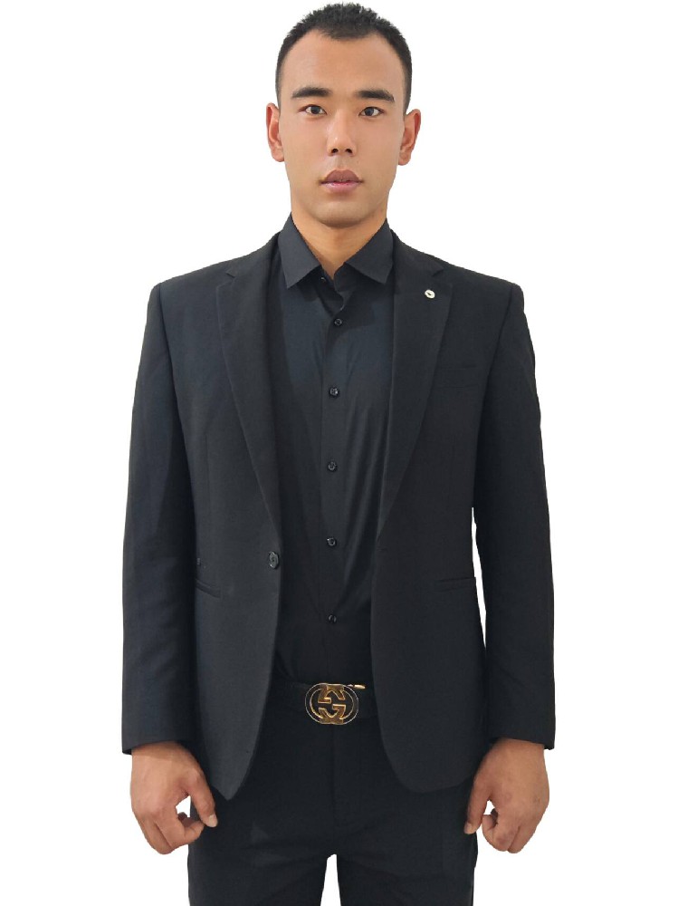 男2号保镖