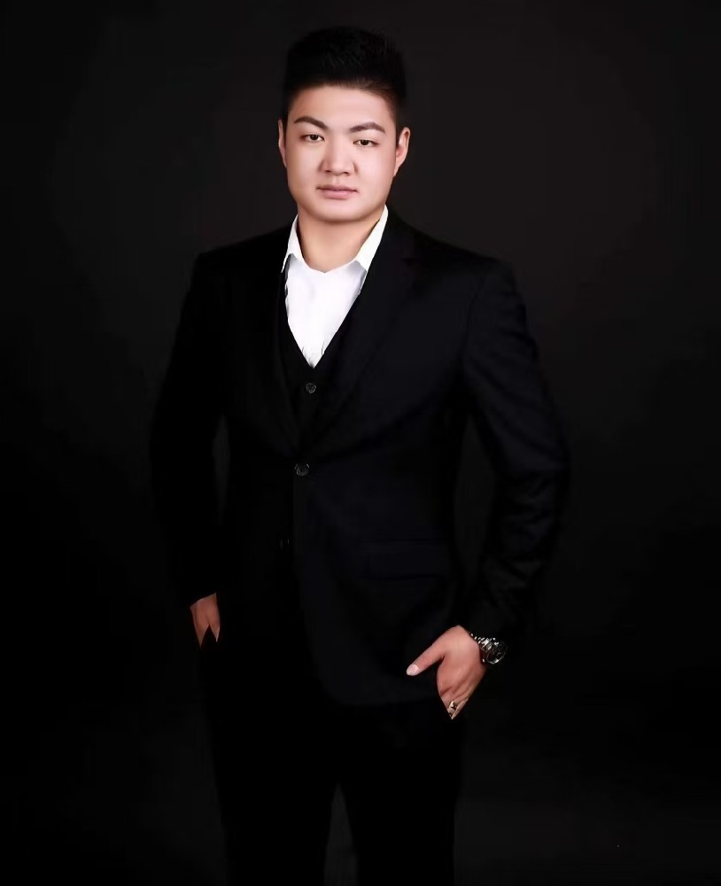 男18号保镖